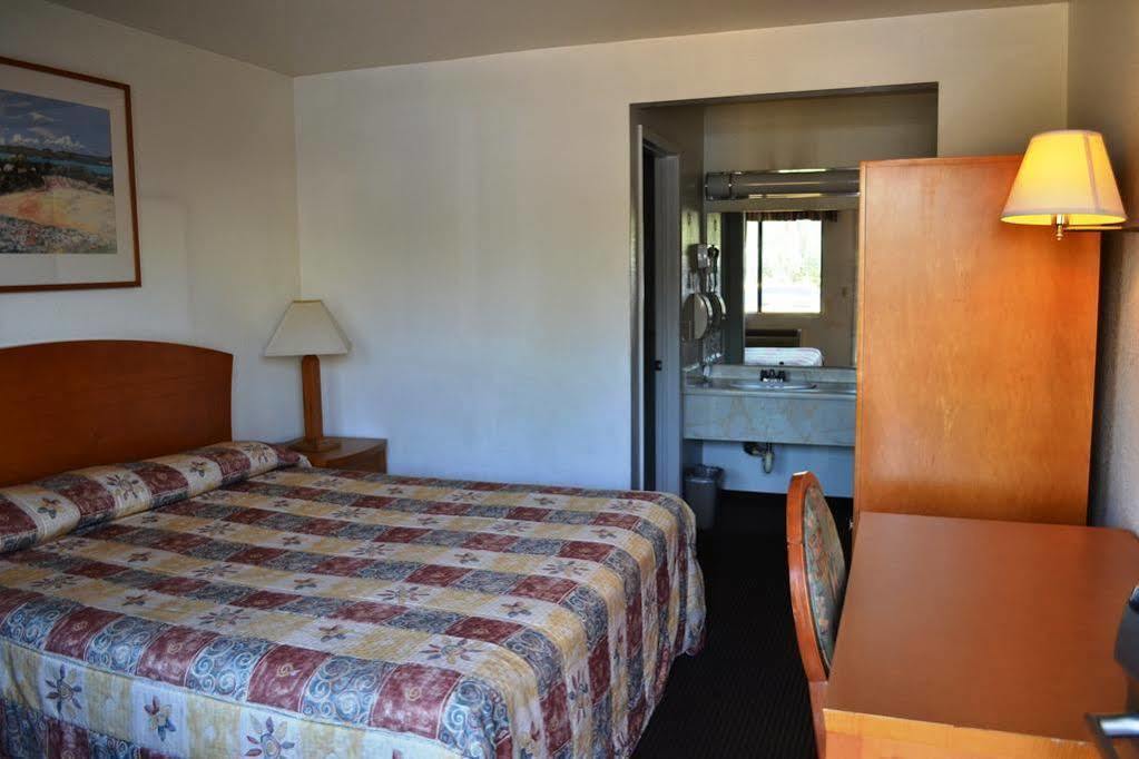 Fresno Inn エクステリア 写真